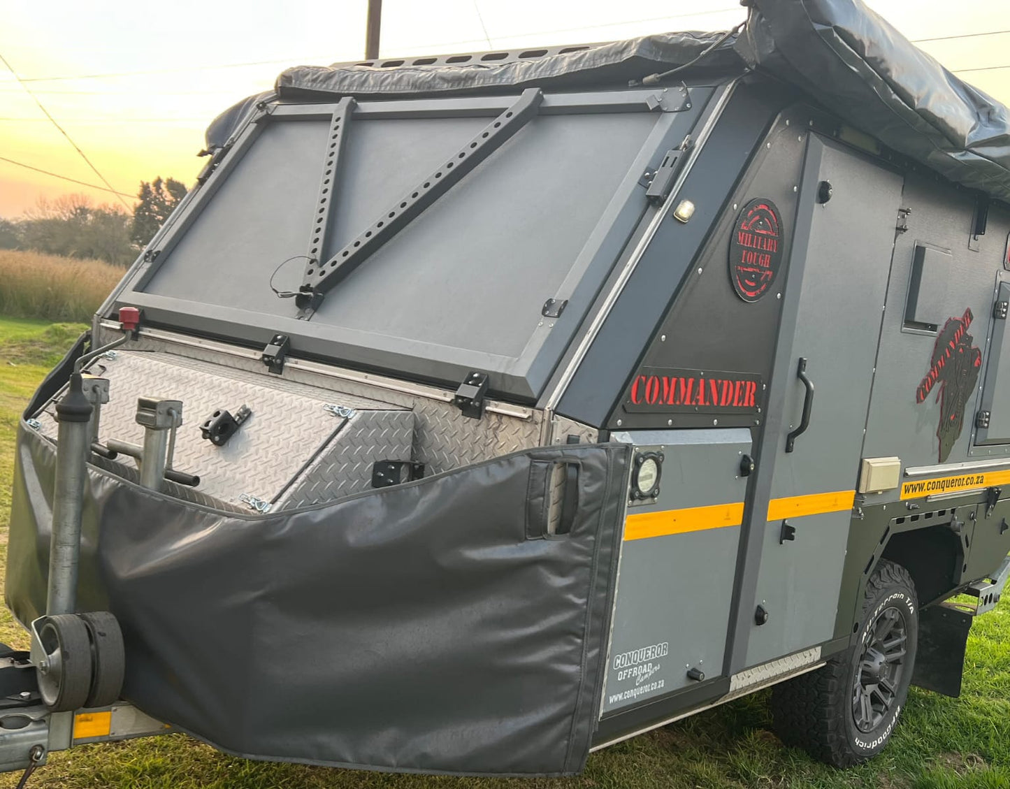 SOLD 2018 Conqueror Commander Platinum Edition Off Road Camping Trailer (CT 1309)