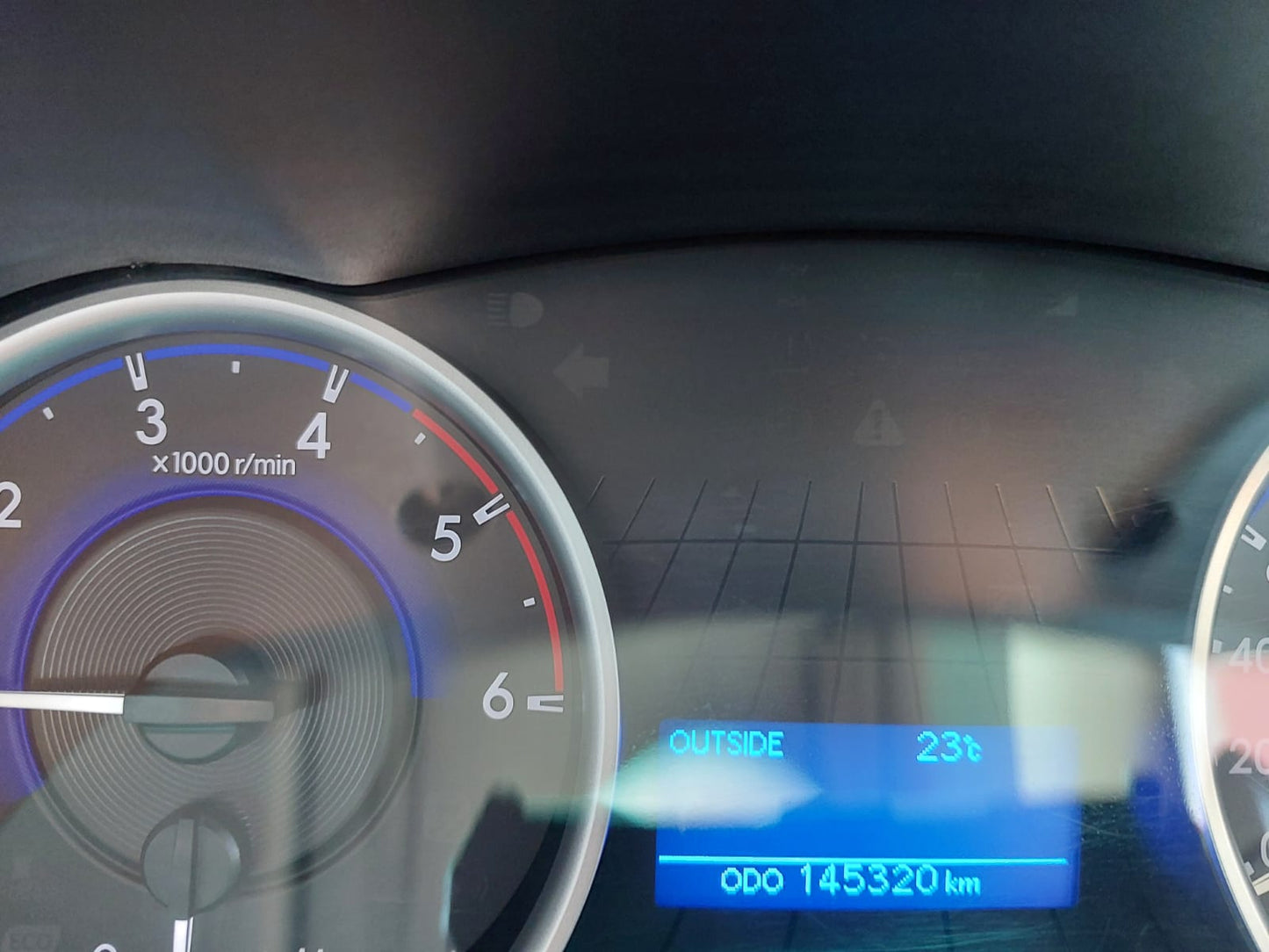 2017 Toyota Hilux 2.4 Extra cab Bakkie (CT 1494)