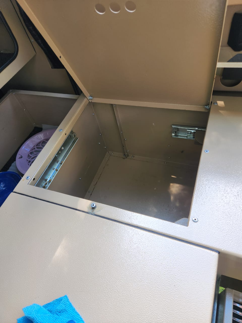 2015 Conqueror Conquest II Camping Trailer (CT 1495)