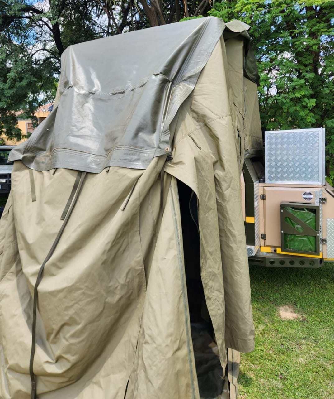 2015 Conqueror Conquest II Camping Trailer (CT 1495)