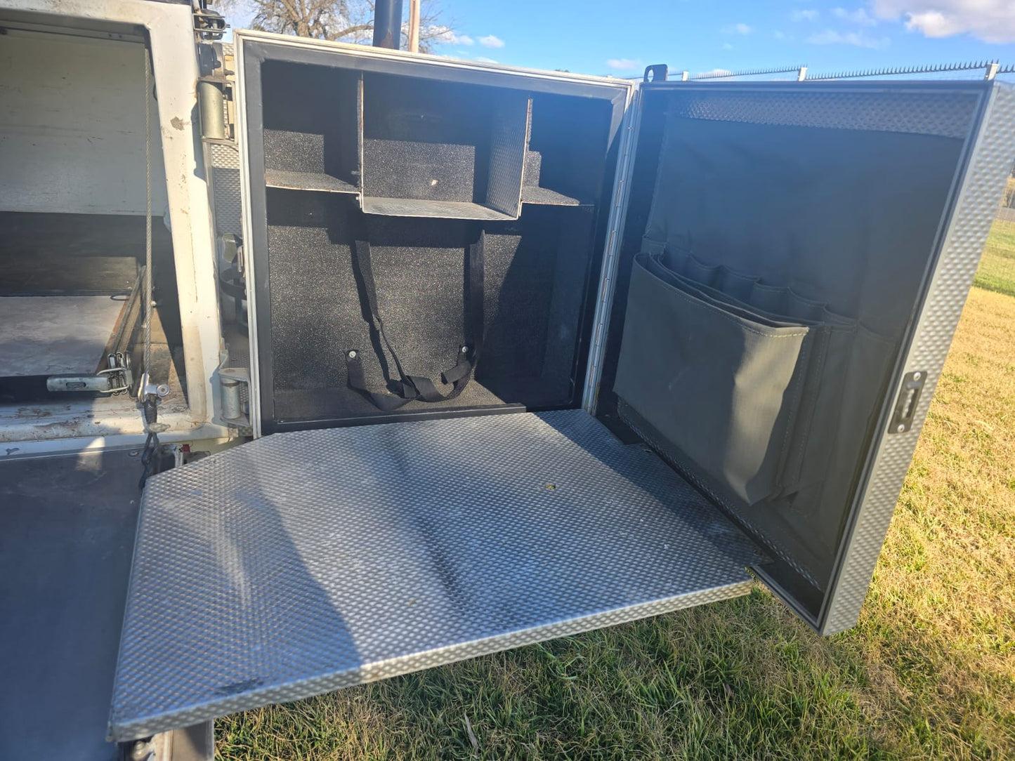 2000 Conqueror Safari Off Road Camping Trailer (CT 1571)