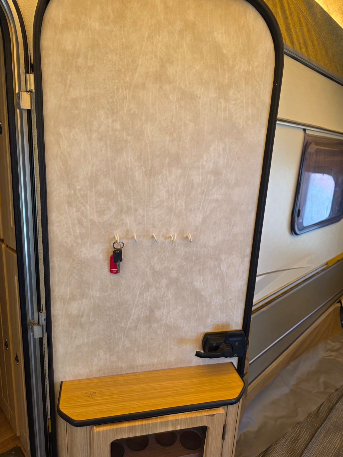 2012 Jurgens Penta Caravan (CT 1574)