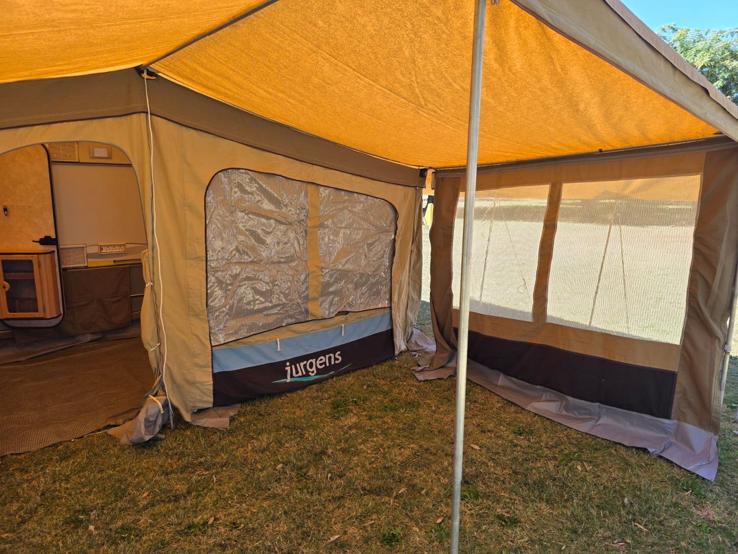2012 Jurgens Penta Caravan (CT 1574)