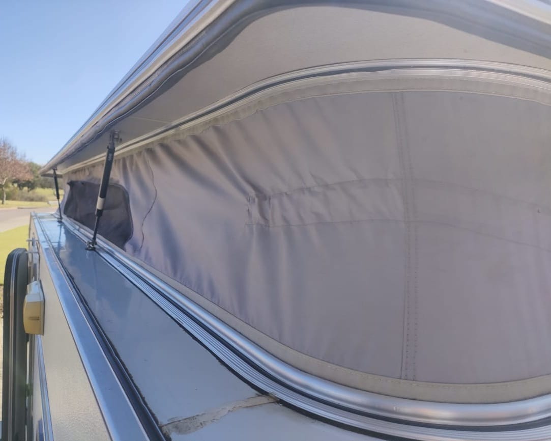 2000 Jurgens Penta Caravan (CT 1604)