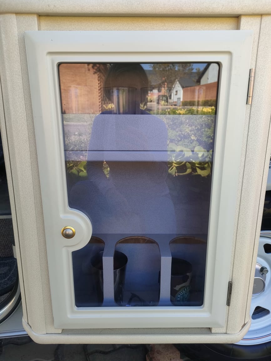 2000 Jurgens Penta Caravan (CT 1604)