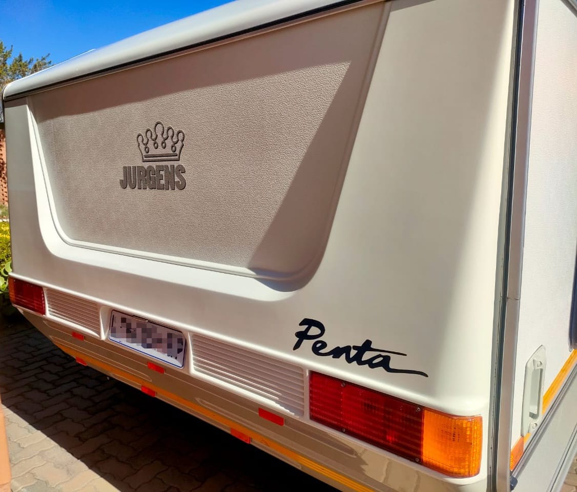 2000 Jurgens Penta Caravan (CT 1604)