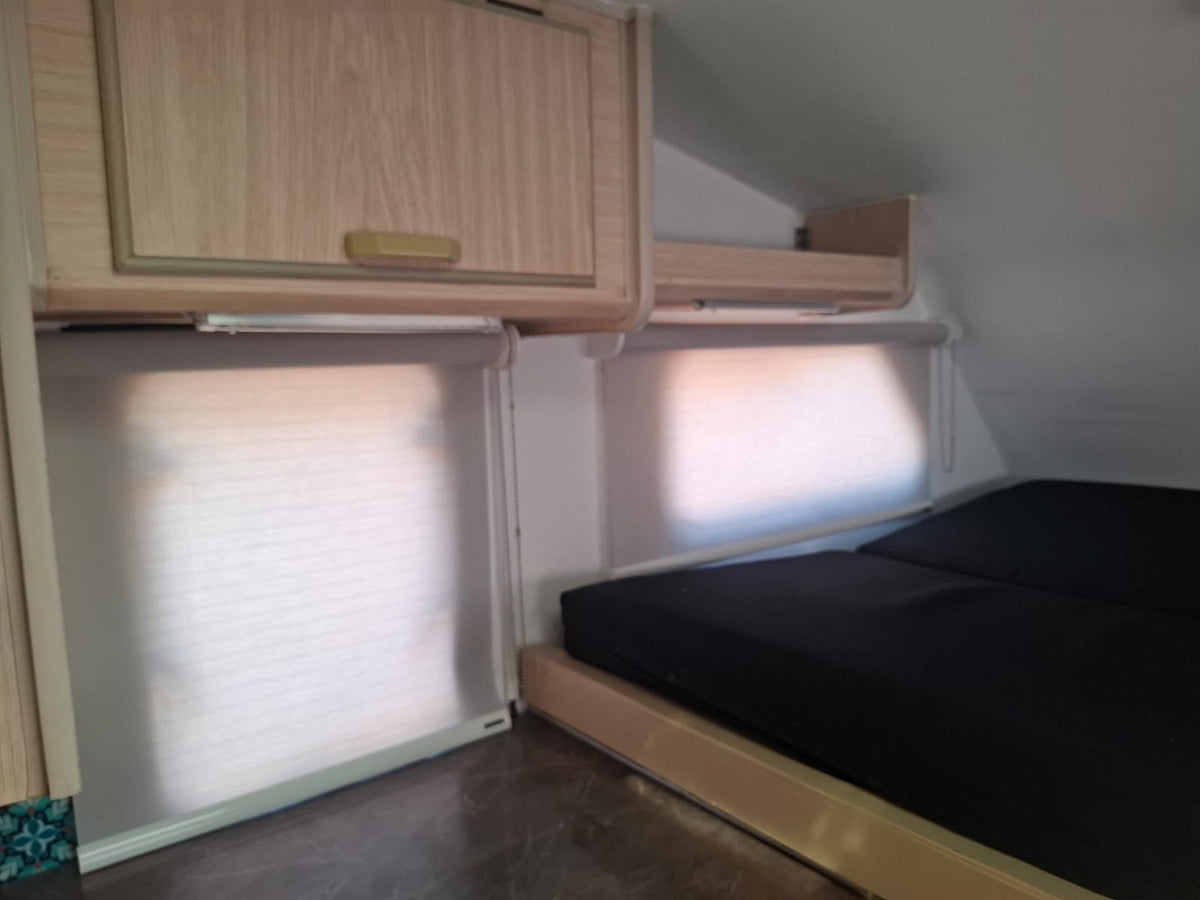 Bakkiemate Camper (CT 1658)