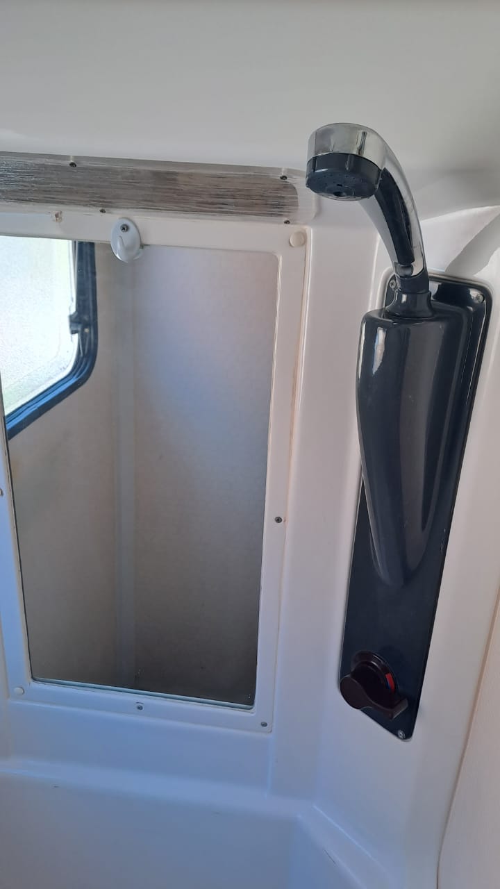 SOLD 2005 Jurgens Exclusive Caravan (CT 1005)